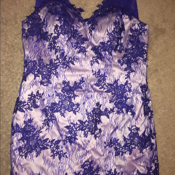 Prom dress - Picture 3 of 5